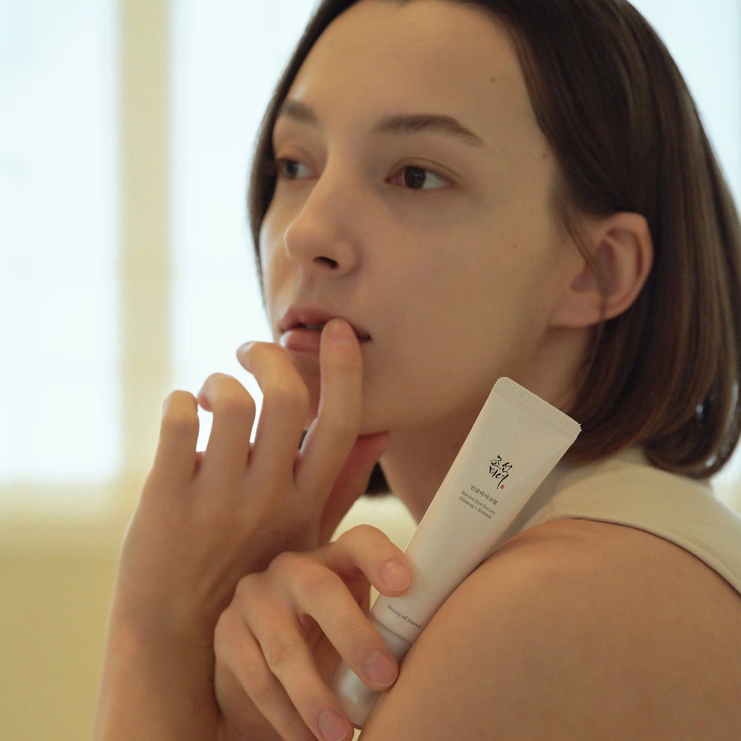 Sérum revitalisant pour les yeux : Ginseng + Rétinal